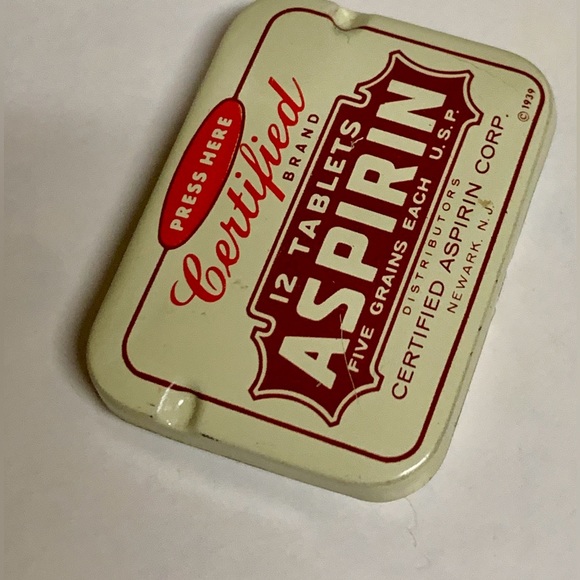 Mid Century Vintage CERTIFIED Brand Aspirin Hinge Lidded Medicine Tin - Picture 8 of 16
